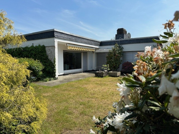 Freistehender Bungalow in toller Lage – Meerbusch Osterath